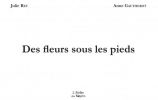 Des fleurs sous les pieds